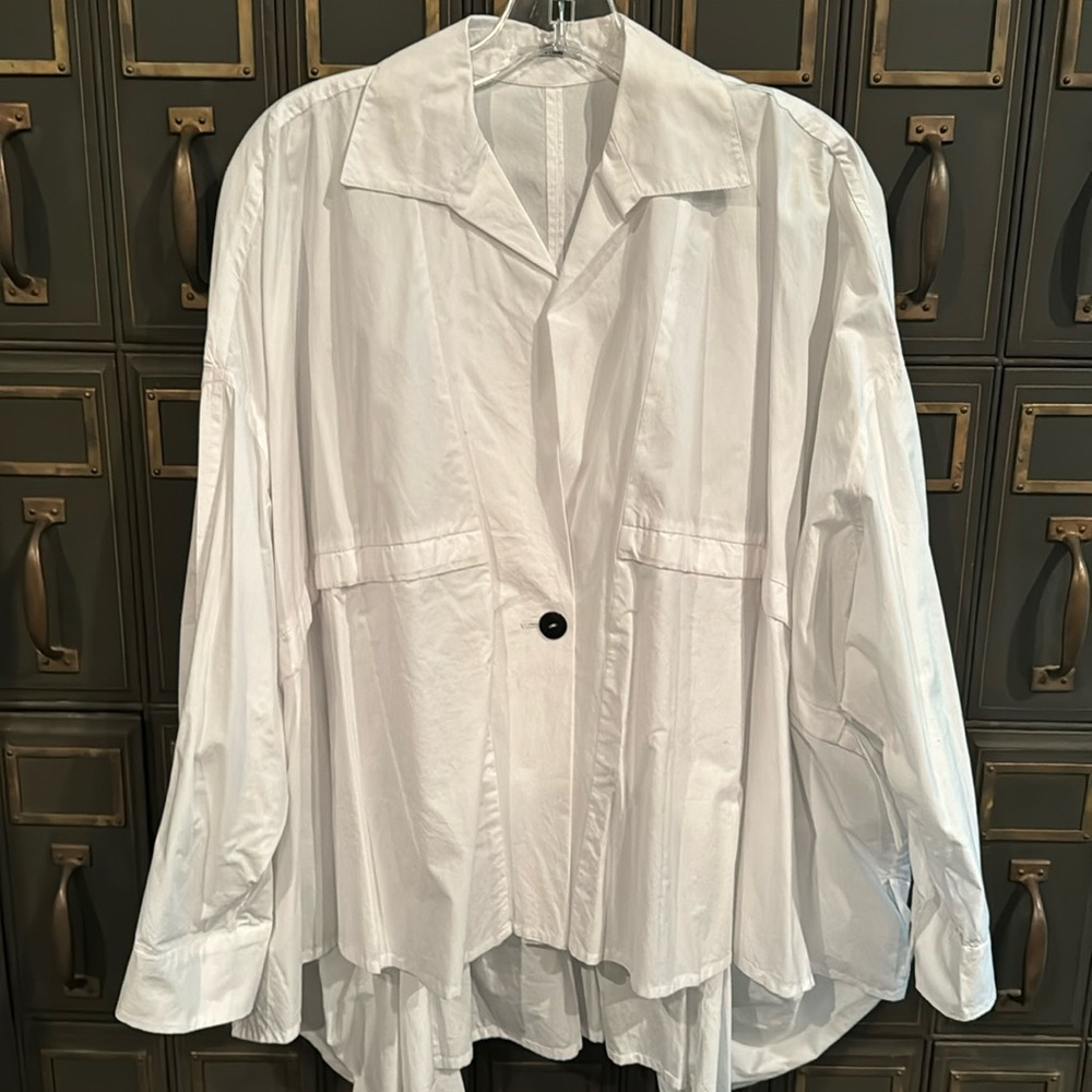 MOYURU White Shirt